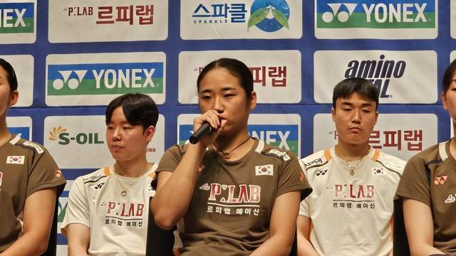 该比现在更, 的担忧, NwujN 该比现在更, 的担忧, NwujN