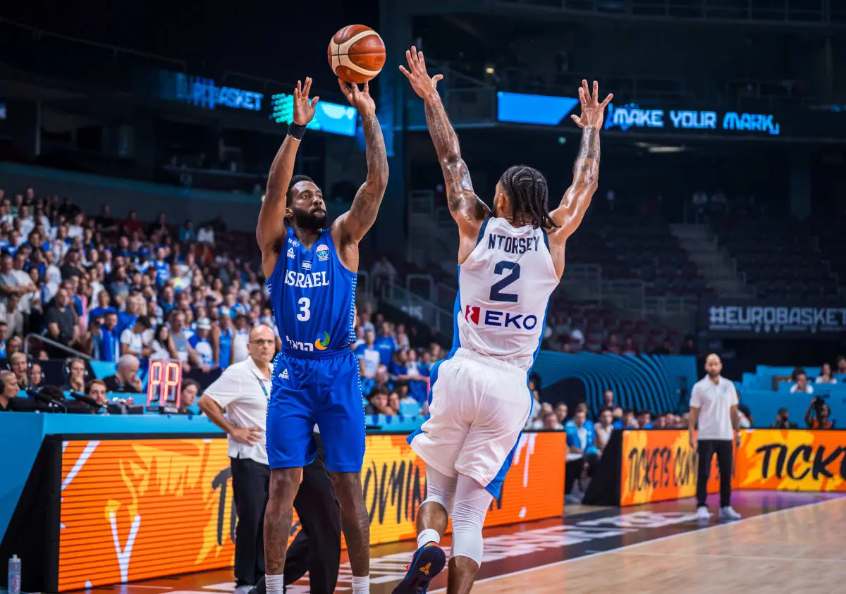 还有, 秀大会中的